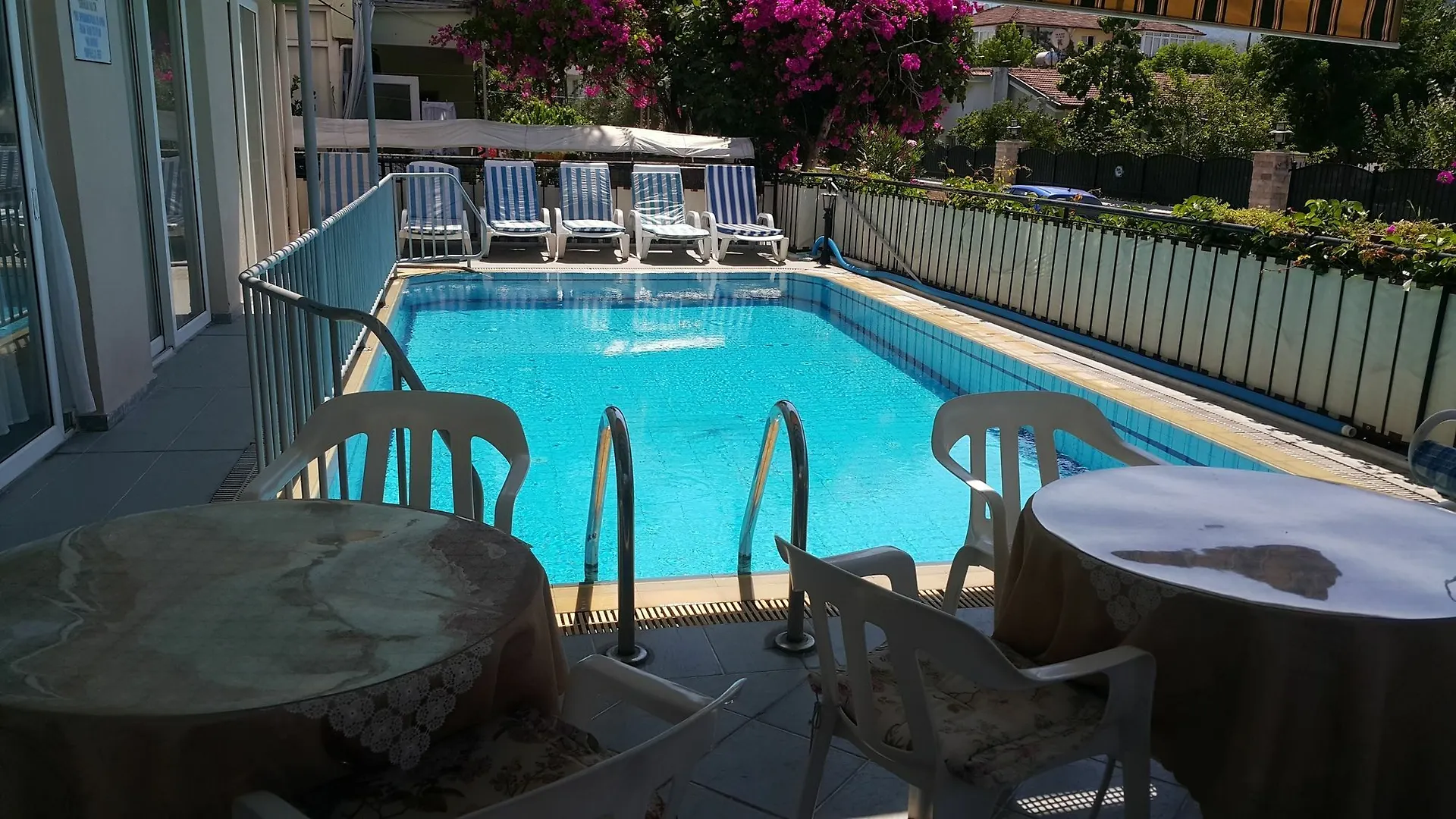 Cicek Hotel & Apartments Φετιγιέ